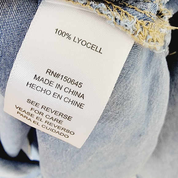 LOVE 8 Acid Wash Chambray 100% Lyocell Button Down Shirt - Size L - Picture 4 of 4